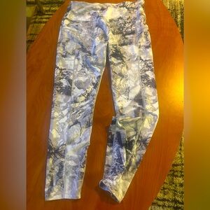 Marble Print Leggings